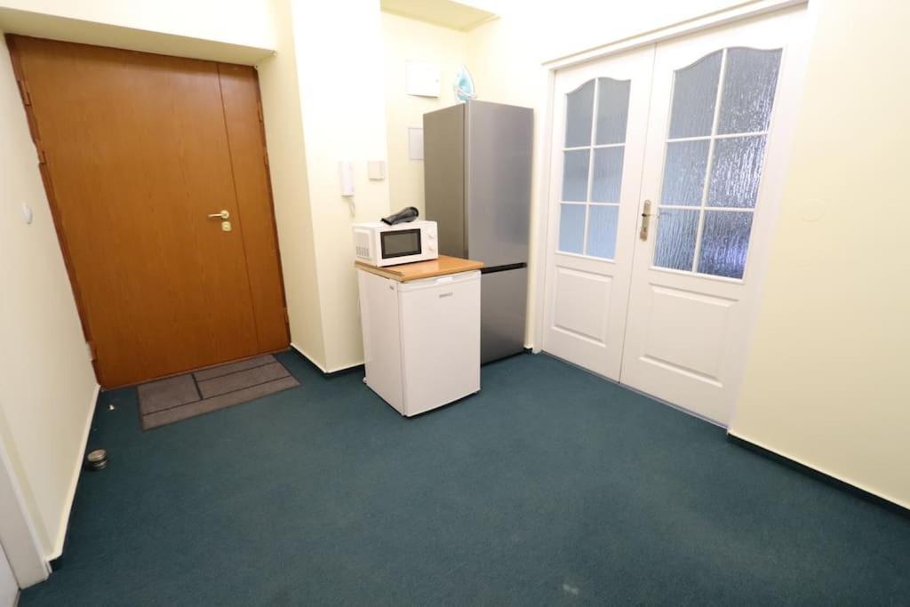 Fantastic Waw - Ns42 Room L Warsawa Bagian luar foto